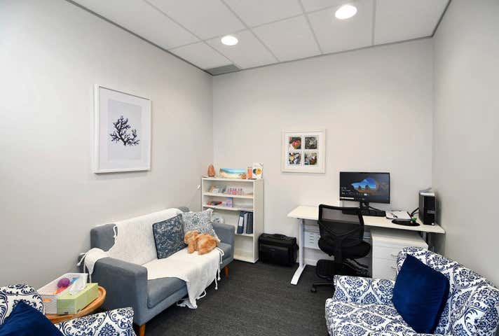 2/2 Harold Street West End QLD 4810 - Image 6