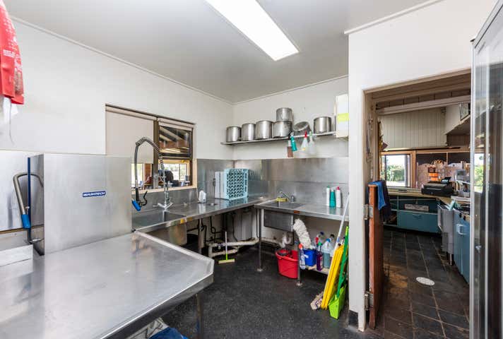 234 Innes Park Road Innes Park QLD 4670 - Image 9