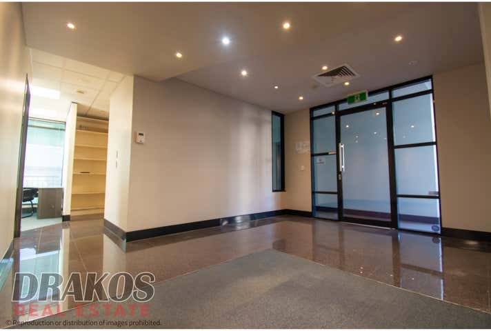 11/14 Browning Street South Brisbane QLD 4101 - Image 2