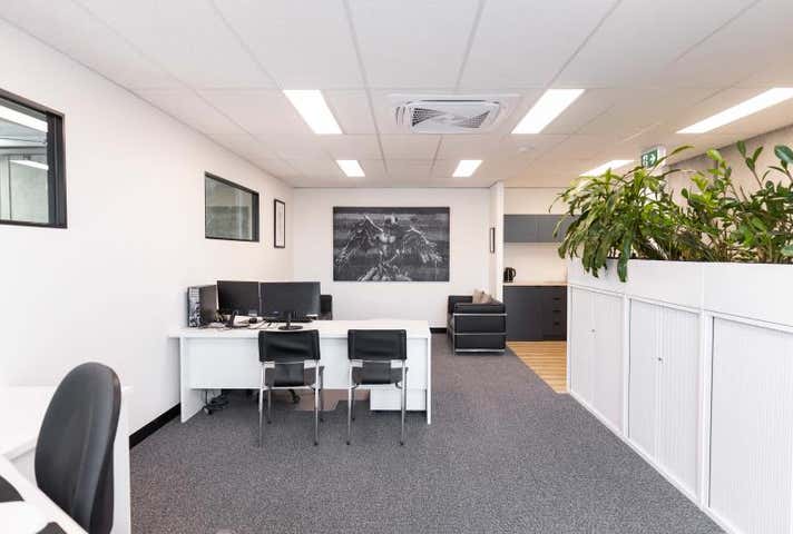 Unit 50, 327 Mansfield Street Thornbury VIC 3071 - Image 13