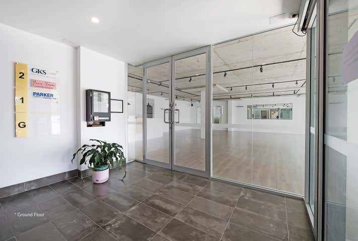 19 Creek Street Redcliffe QLD 4020 - Image 4