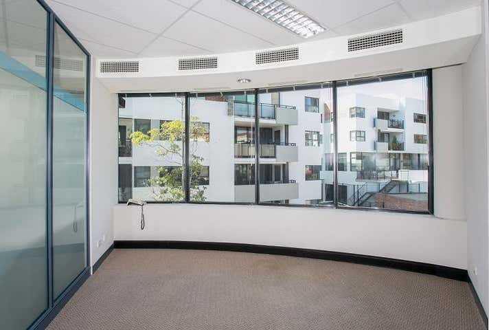 3 / 10 Eastbrook Terrace East Perth WA 6004 - Image 8