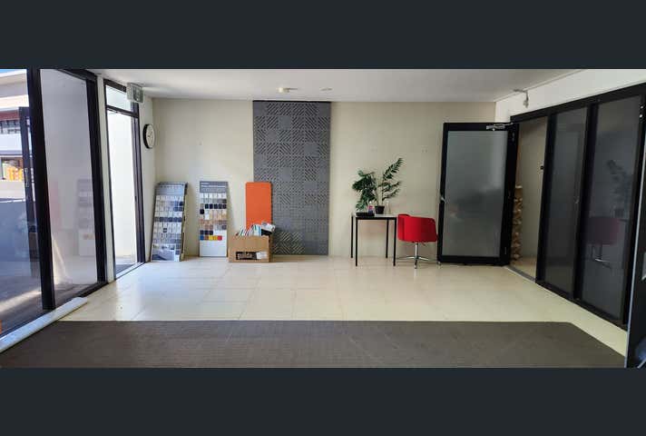 8/15 John Duncan Court Varsity Lakes QLD 4227 - Image 5