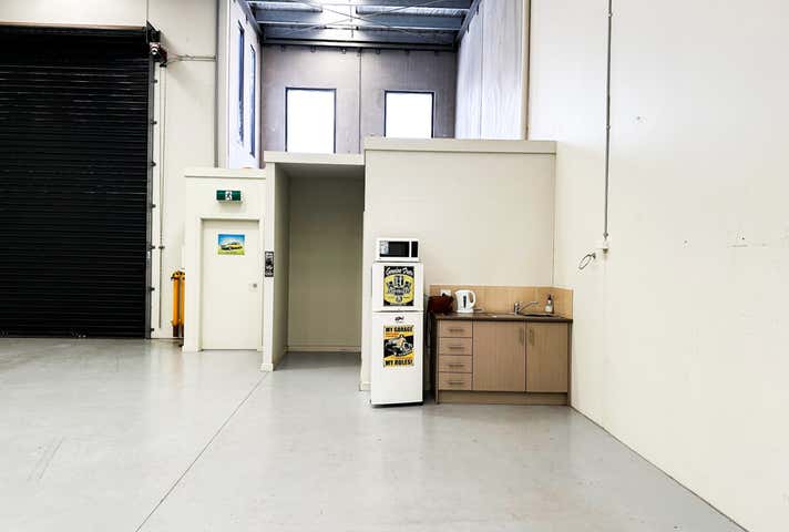 2/43 Simcock Street Somerville VIC 3912 - Image 6