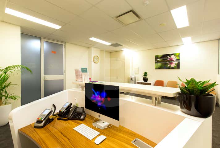 5.12, 5 CELEBRATION DRIVE Bella Vista NSW 2153 - Image 4