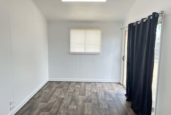 8 Turley Street Ipswich QLD 4305 - Image 16