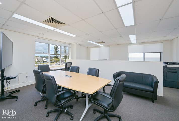 13/7 Kintail Road Applecross WA 6153 - Image 1