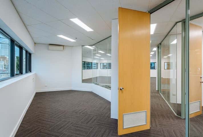 41B/10 Nash Street Perth WA 6000 - Image 10