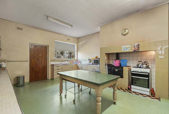 18-20 Edwards Road Kennington VIC 3550 - Image 11