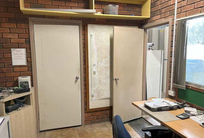 16B Williams Road Kelmscott WA 6111 - Image 10