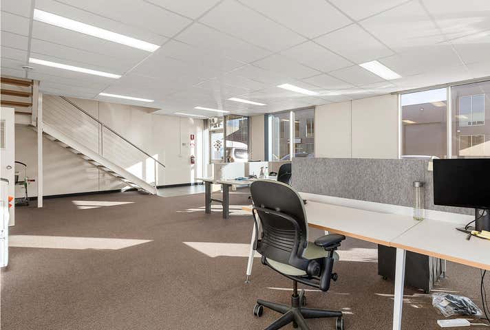 12/137-145 Rooks Road Nunawading VIC 3131 - Image 3