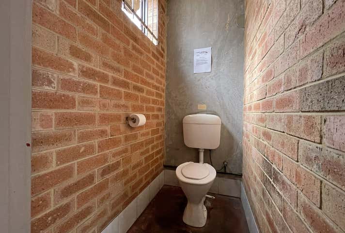 Unit 2, 6 Midas Road Malaga WA 6090 - Image 17