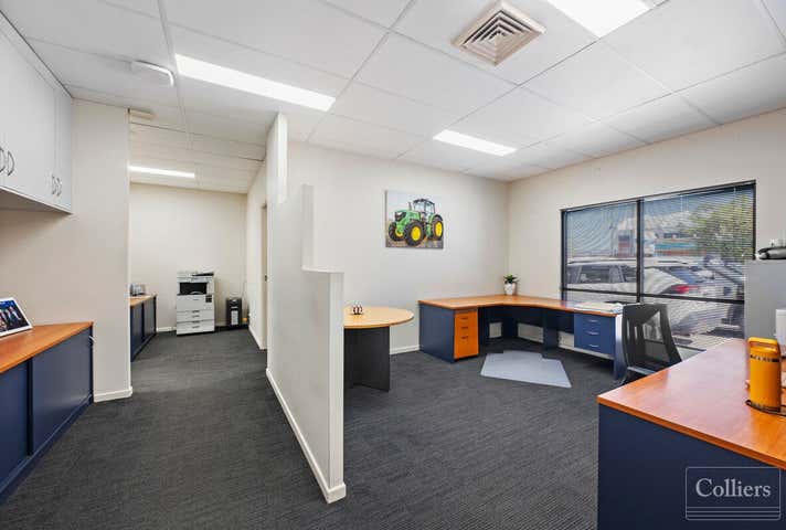 2/291 Ross River Road Aitkenvale QLD 4814 - Image 3