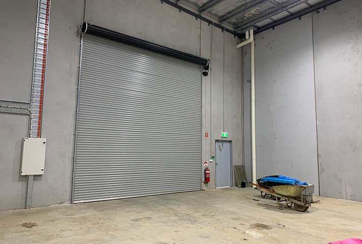 3/17 Furlong Street Cranbourne West VIC 3977 - Image 4