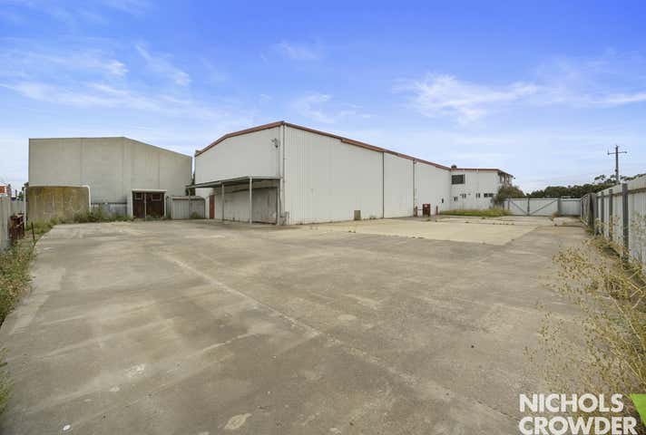 57 Officer South Road Officer VIC 3809 - Image 9