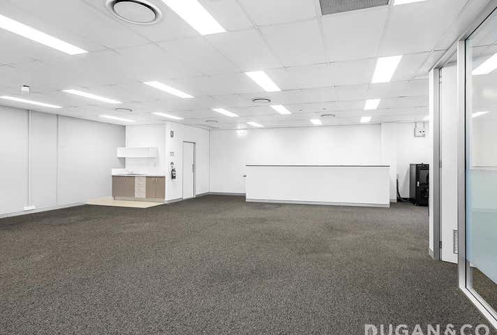 9/210 Queensport Road Murarrie QLD 4172 - Image 15