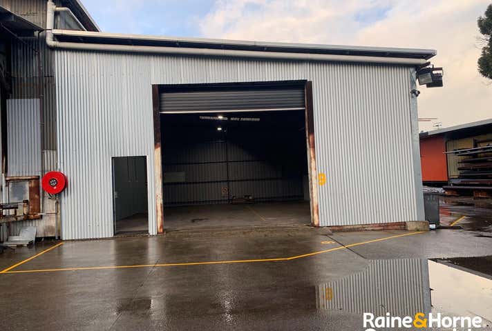 9/2 Sweet Street Warners Bay NSW 2282 - Image 3