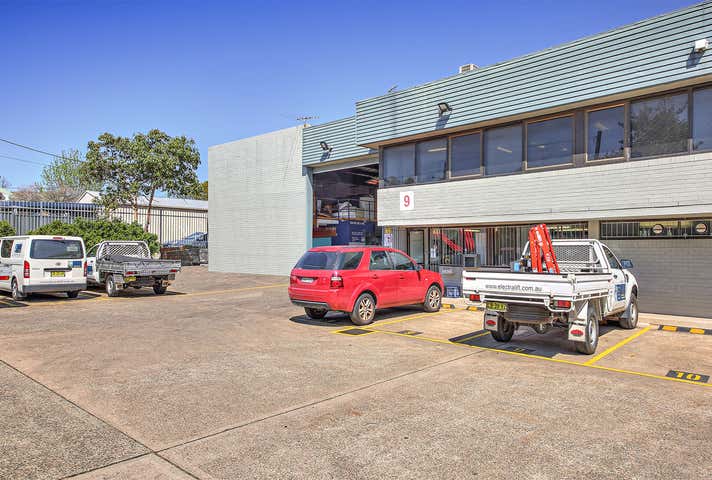 9/4 Bronti Street Mascot NSW 2020 - Image 1