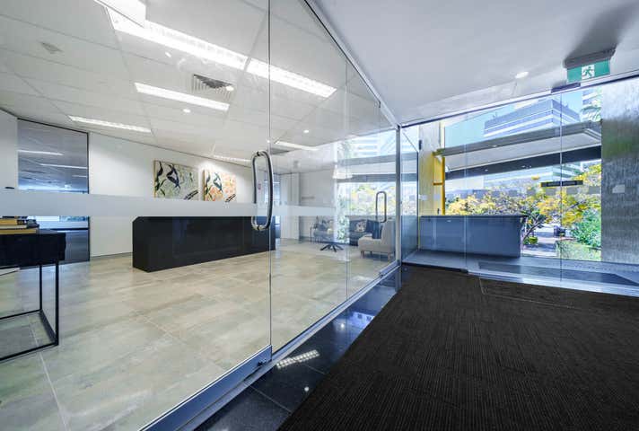 10/5 Gardner Close Milton QLD 4064 - Image 3