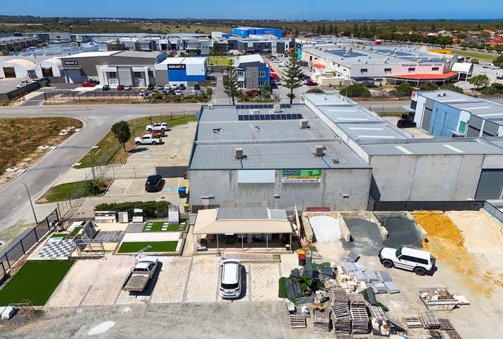 4 Dalloway Road Port Kennedy WA 6172 - Image 17