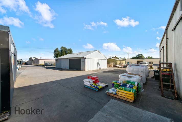 13 Bradpole Road Edinburgh North SA 5113 - Image 19