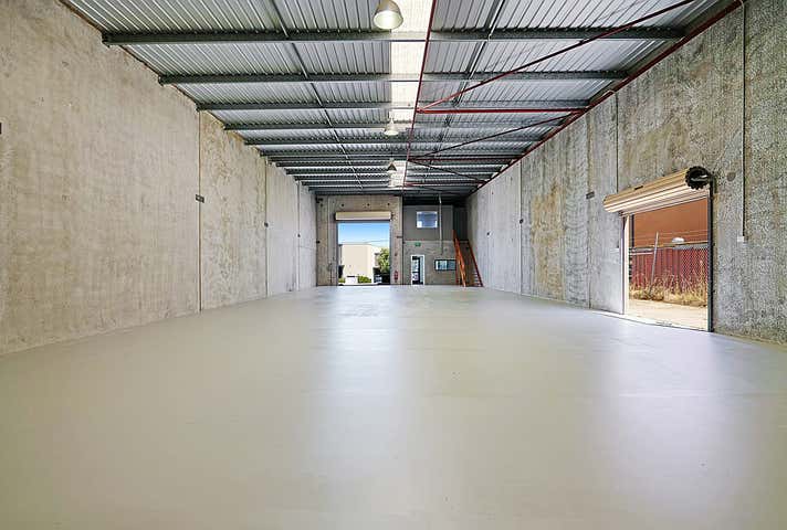 Unit 1, 13 Emplacement Crescent Hamilton Hill WA 6163 - Image 11