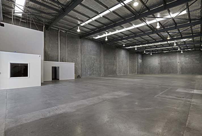 1/7 Mallaig Way Canning Vale WA 6155 - Image 4