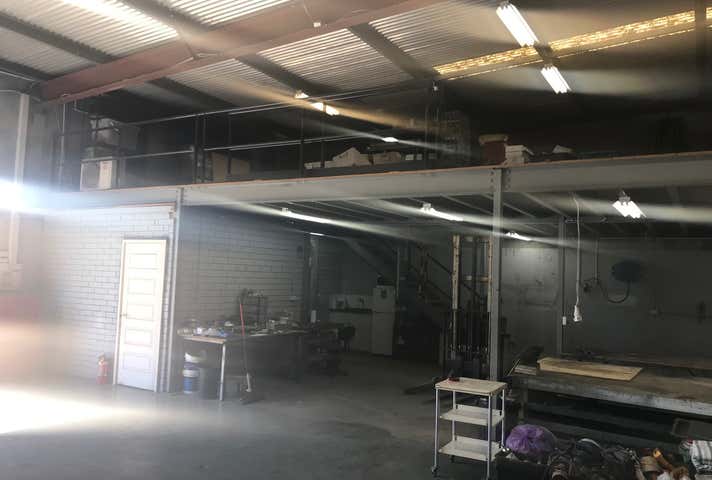 Unit 5, 54 Attwell St Landsdale WA 6065 - Image 9