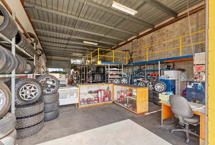 352 South Pine Road Brendale QLD 4500 - Image 15