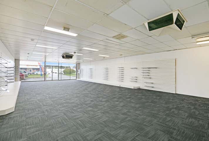 2/255 Bannister Road Canning Vale WA 6155 - Image 5