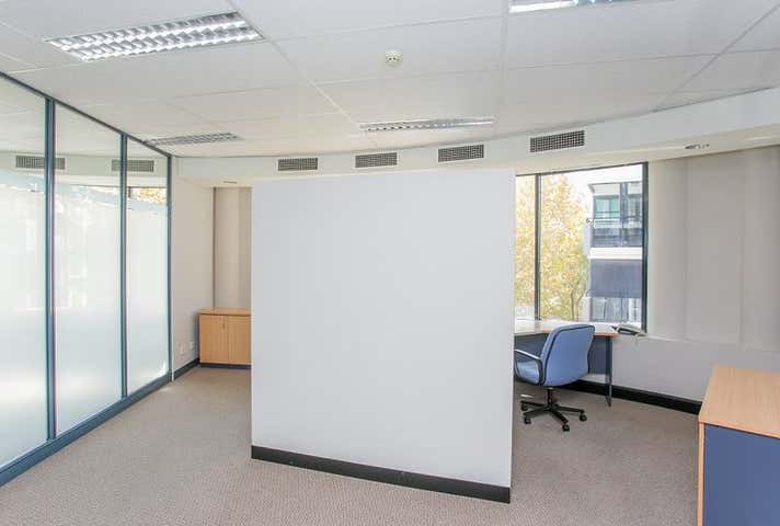 3 / 10 Eastbrook Terrace East Perth WA 6004 - Image 11