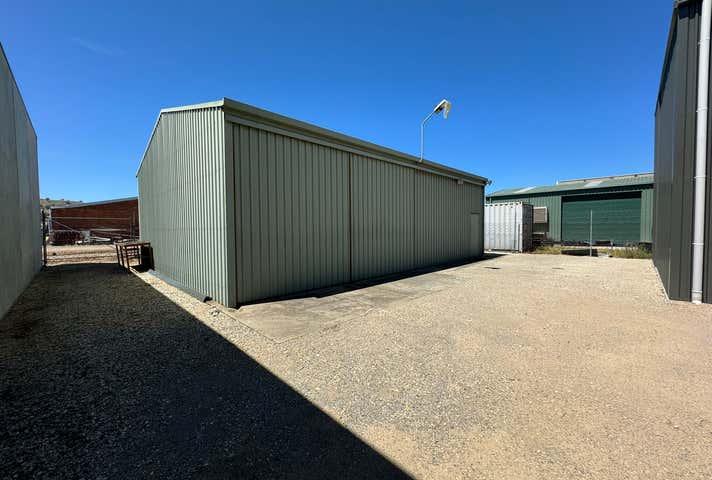 6 Mores Court Wodonga VIC 3690 - Image 9