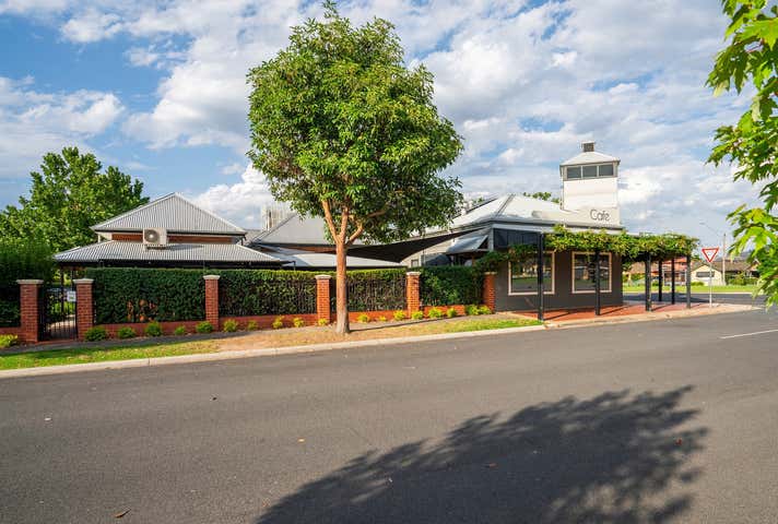 291 Beechworth Road Wodonga VIC 3690 - Image 4