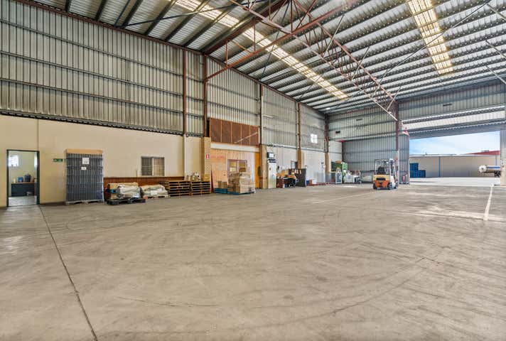 8 Catalano Road Canning Vale WA 6155 - Image 5