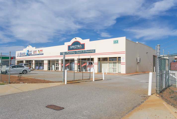 Unit 3, 133 Kelvin Road Maddington WA 6109 - Image 15