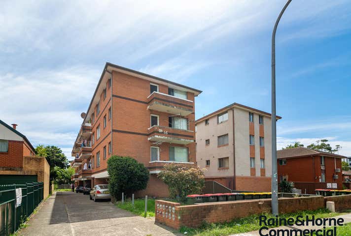 64 Hamilton Road Fairfield NSW 2165 - Image 1