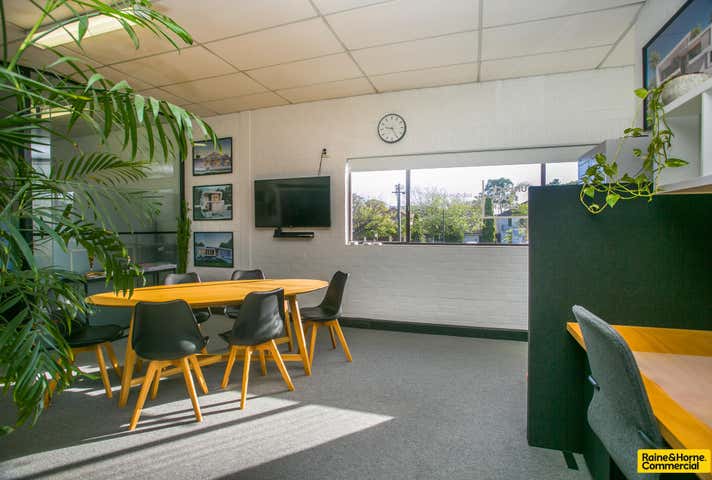 Suite 6, 194 Scarborough Beach Road Mount Hawthorn WA 6016 - Image 1