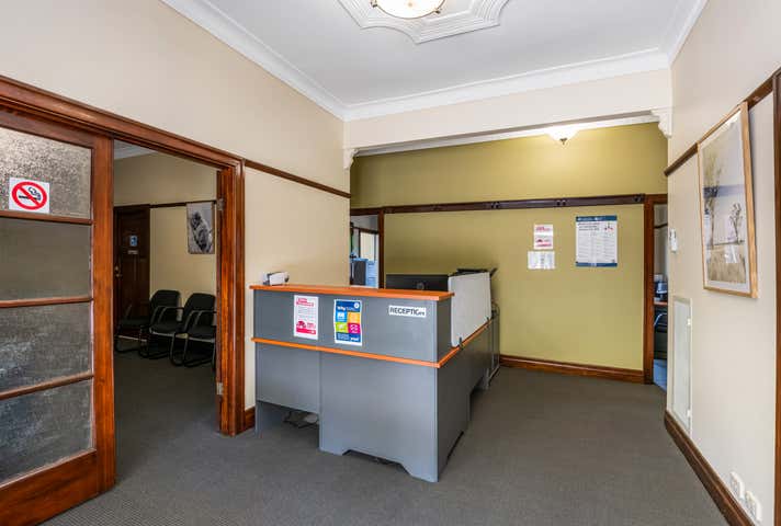 240 High Street Kangaroo Flat VIC 3555 - Image 5