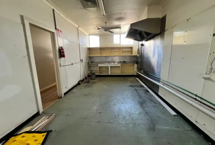 8 High Street Kyneton VIC 3444 - Image 6