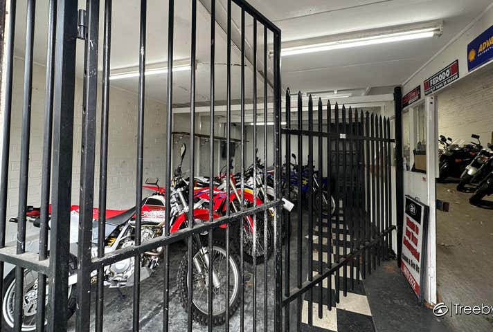 8A Olive Grove Ringwood VIC 3134 - Image 9