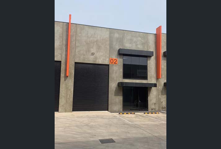 2/73 Eucumbene Drive Ravenhall VIC 3023 - Image 1