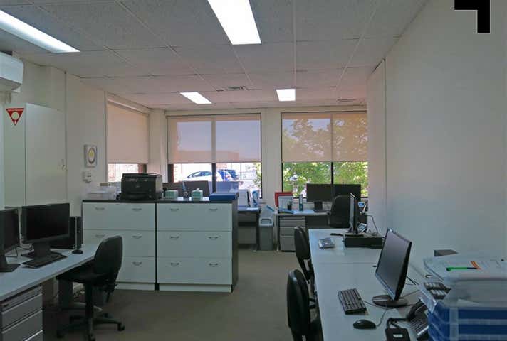 1/43 Hall Street Moonee Ponds VIC 3039 - Image 2
