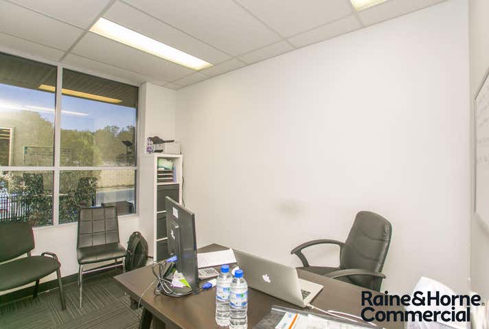 1 / 6 Fellowship Road Wangara WA 6065 - Image 5