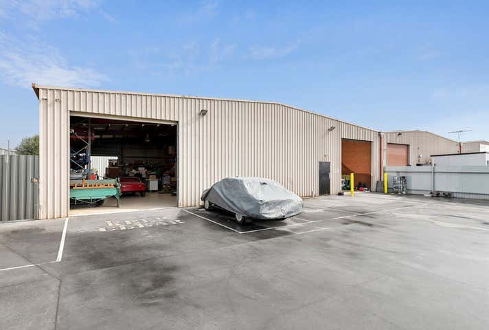 1/24-32 Anomaly Street Moolap VIC 3224 - Image 2