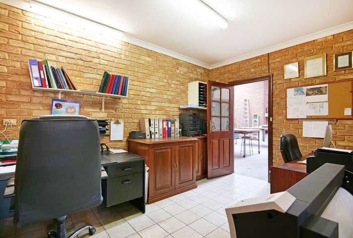 367  Sevenoaks Street Cannington WA 6107 - Image 13