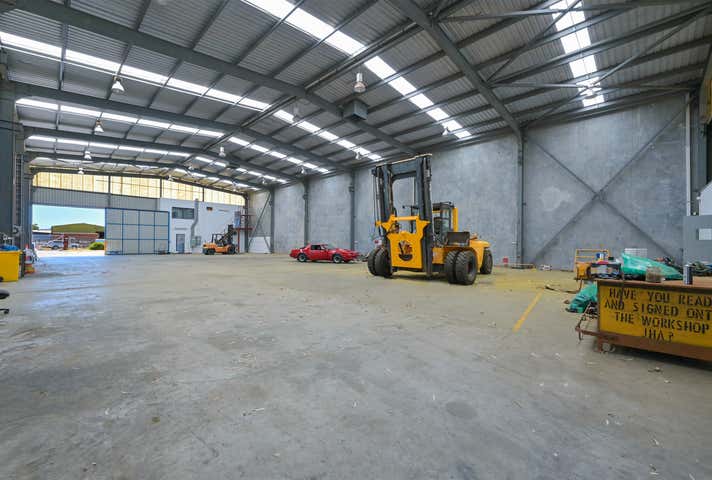 19 Church Road Maddington WA 6109 - Image 6