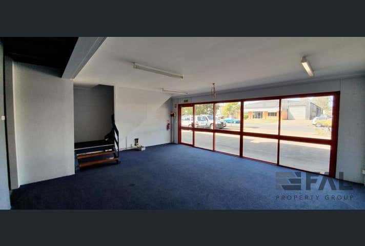 Unit 2, 20 Spine Street Sumner QLD 4074 - Image 4