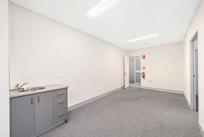 Suite 1 137 Sutton Street Redcliffe QLD 4020 - Image 4