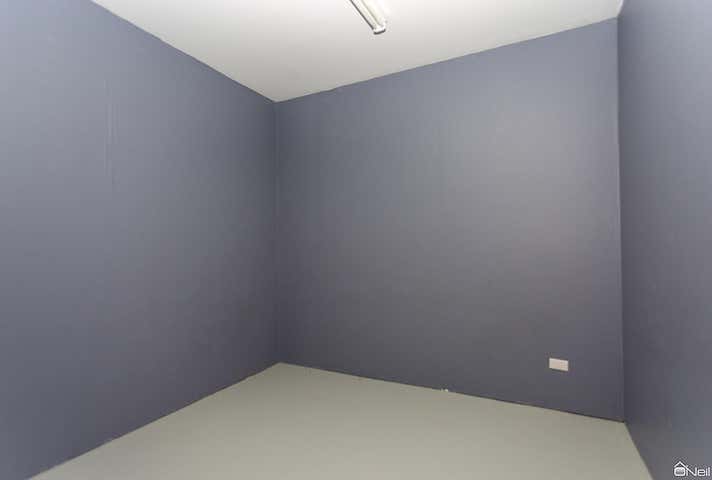 2/23 Gillam Drive Kelmscott WA 6111 - Image 13