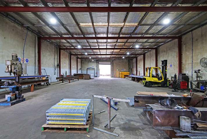 20 May Holman Drive Bassendean WA 6054 - Image 16